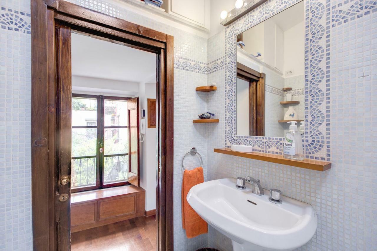 Homehouse Garofano - Rione Monti - Colosseum โรม ภายนอก รูปภาพ